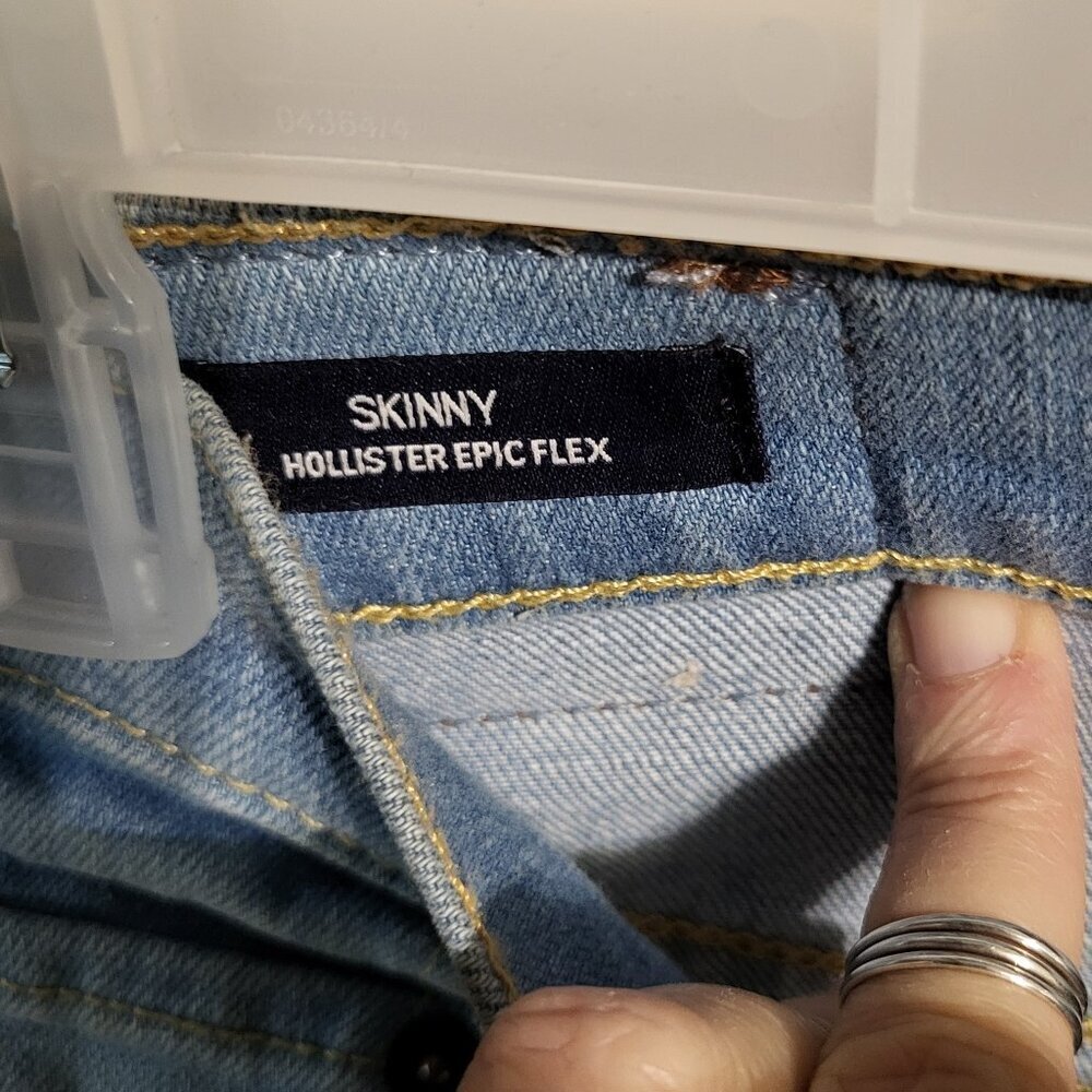 HOLLISTER SKINNY JEANS SZ 26 - Picture 5 of 8